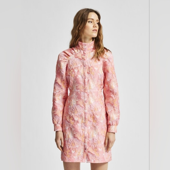 Selected Femme Dresses & Skirts - Scandinavian Jacquard Floral Dress (Purchased in Denmark 🇩🇰)